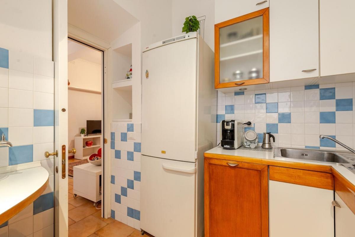 Trevi Fountain La Dolce Appartement *